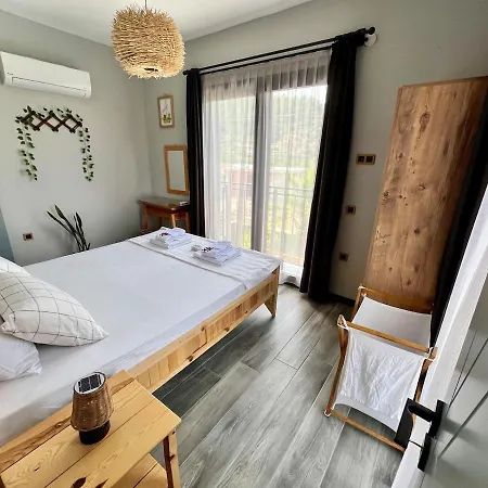 Villa Akyaka Kitesurf 1 Tüm özel Havuz Ve Bahçeli *