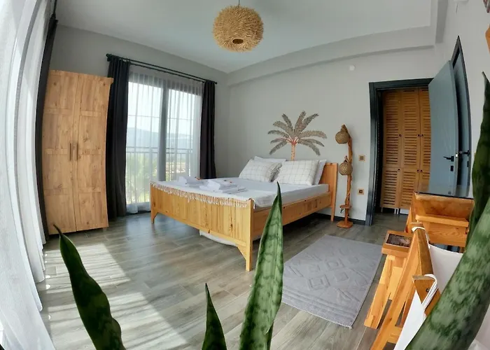 Akyaka Kitesurf 1 Tuem Oezel Havuz Ve Bahceli Mugla