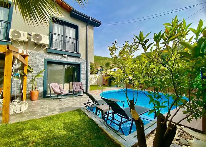 Akyaka Kitesurf 1 Tuem Oezel Havuz Ve Bahceli * Mugla