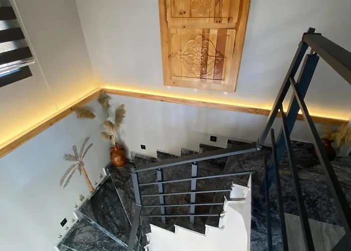 Akyaka Kitesurf 1 Tuem Oezel Havuz Ve Bahceli