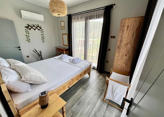 Vila Akyaka Kitesurf 1 Tuem Oezel Havuz Ve Bahceli *